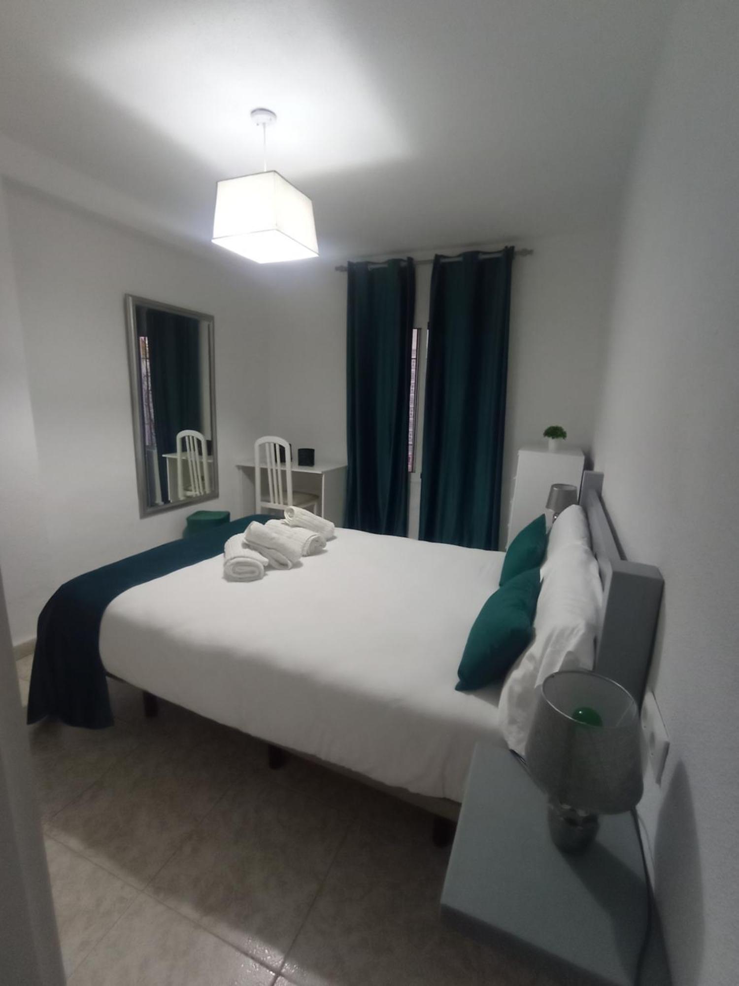 Apartamento La Reina Home Cordoue Extérieur photo